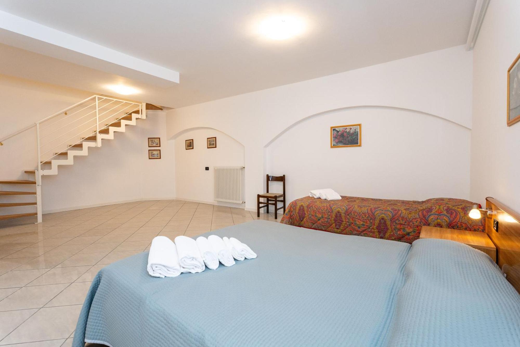 Apartments Vistallihouse Bergamo Esterno foto